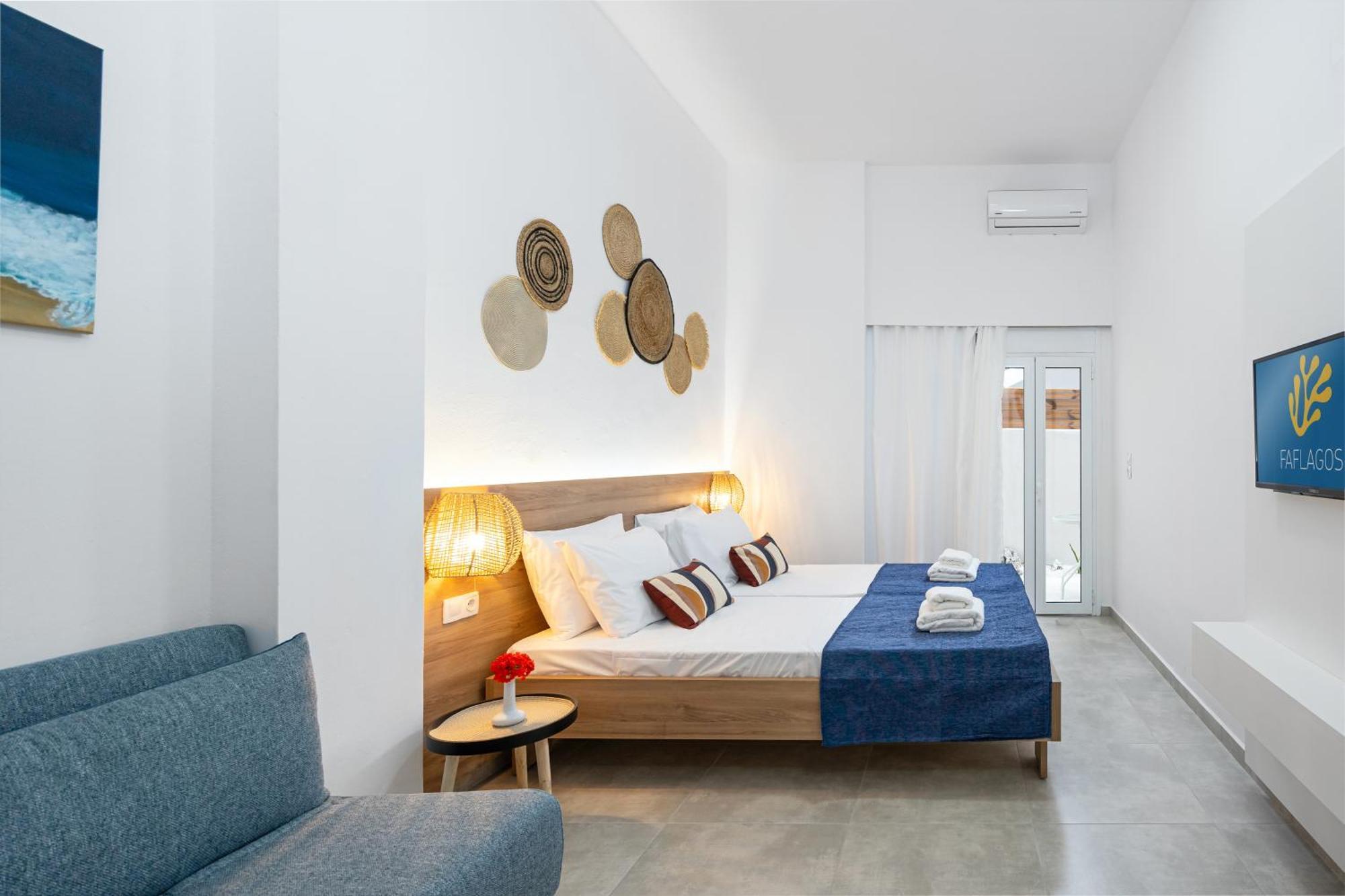 Faflagos Apartment *