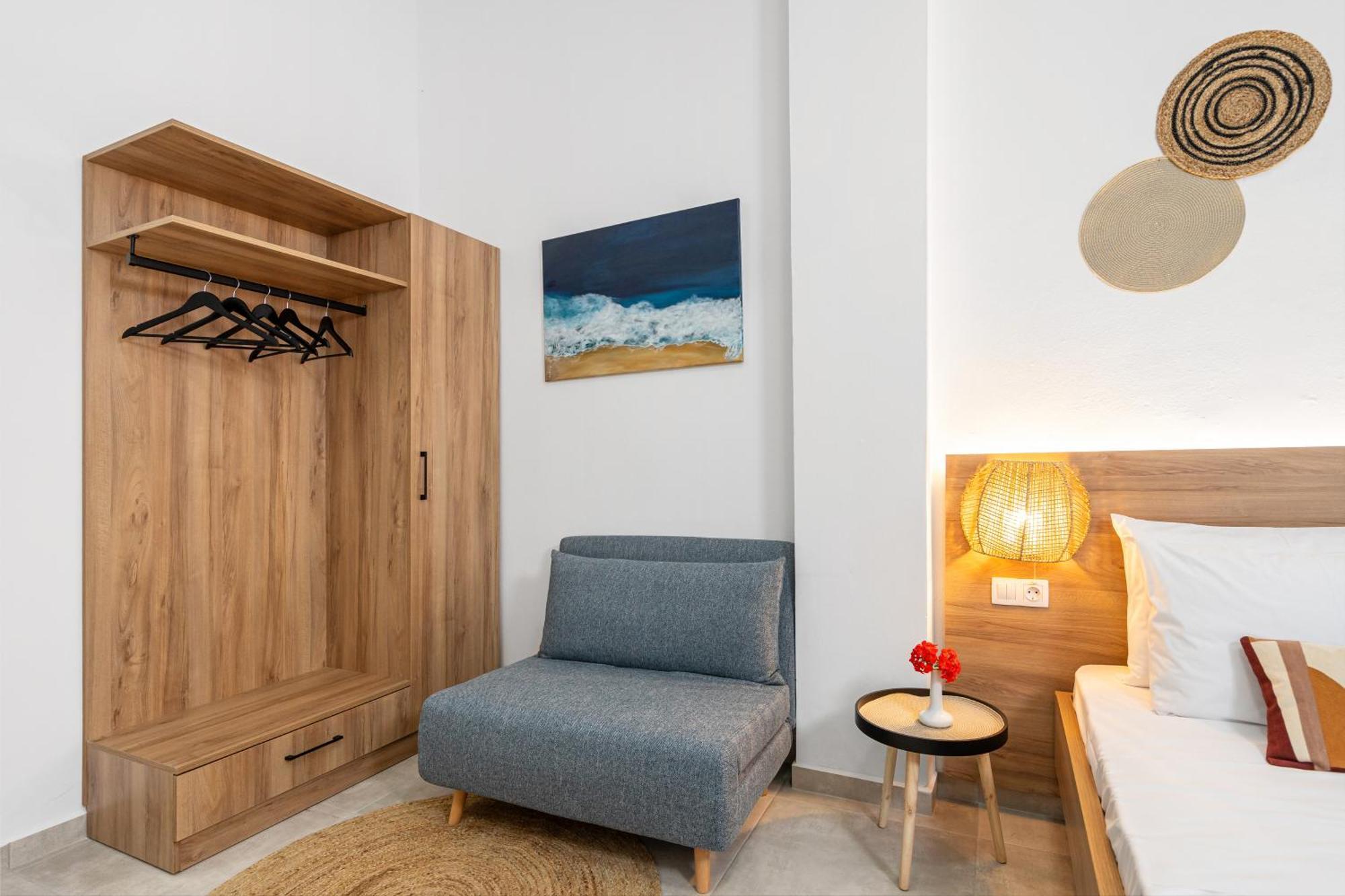 Faflagos Apartment *